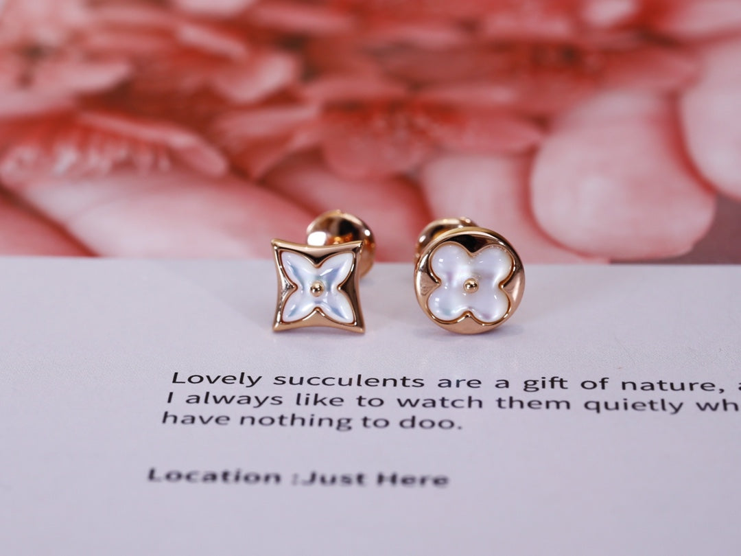 [LORA]STAR AND SUN PINK GOLD MOP STUD EARRINGS