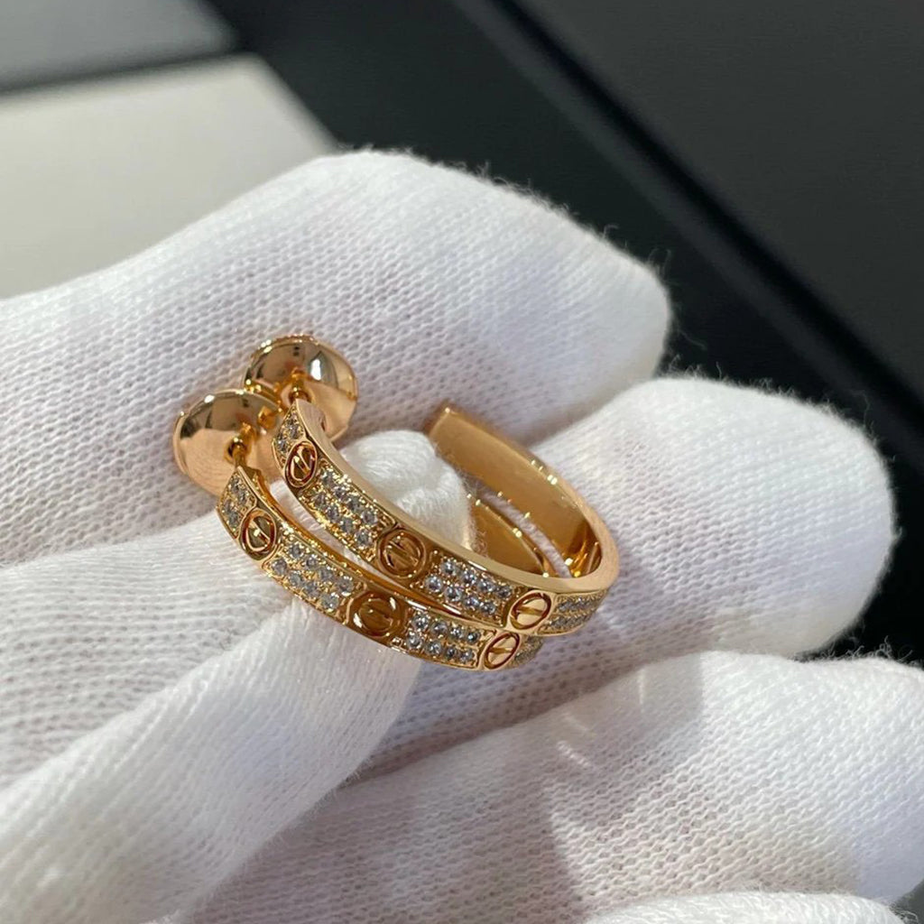 [LORA] LOVE EARRINGS 3.6MM DIAMOND PAVED