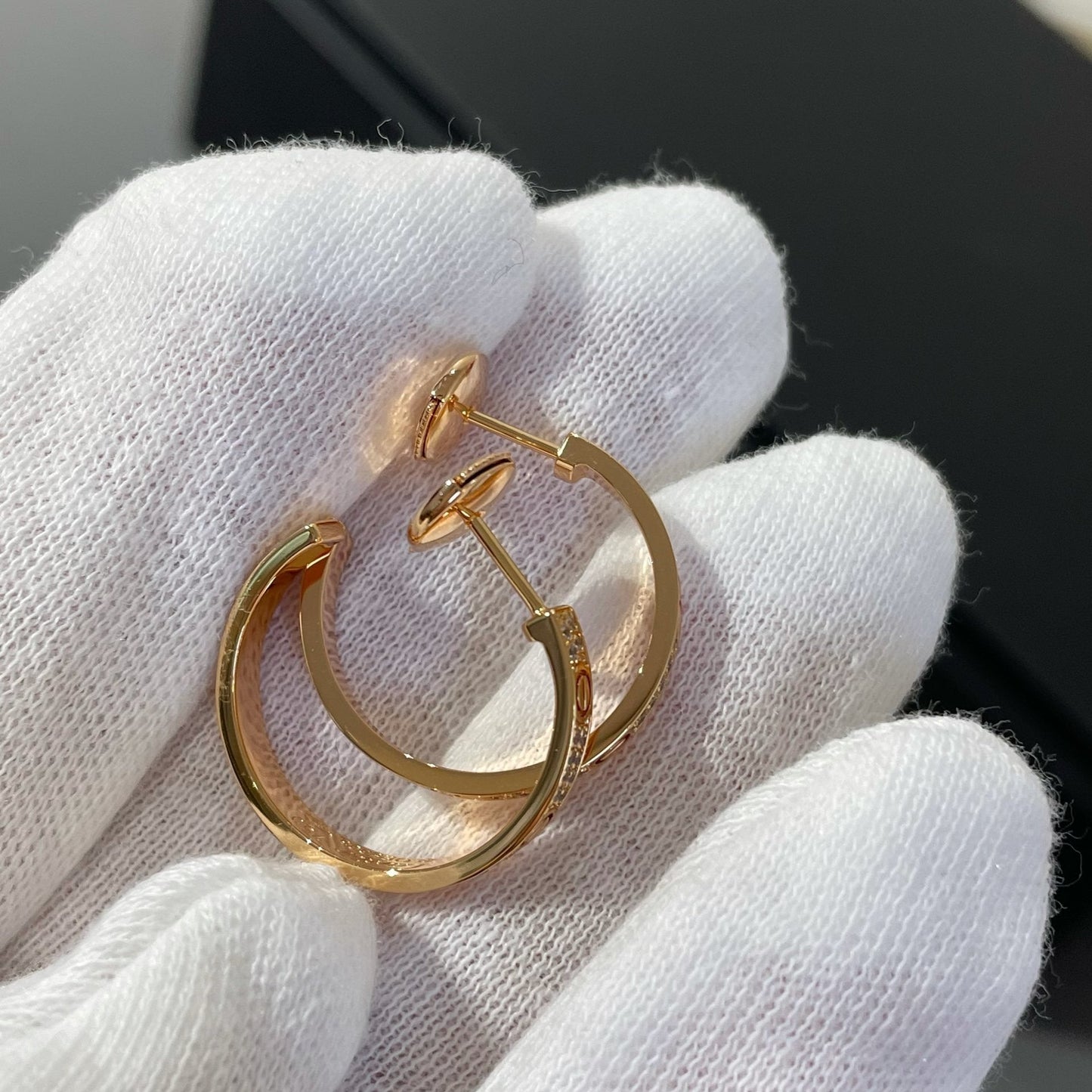 [LORA]LOVE DIAMOND PINK GOLD HOOP EARRINGS