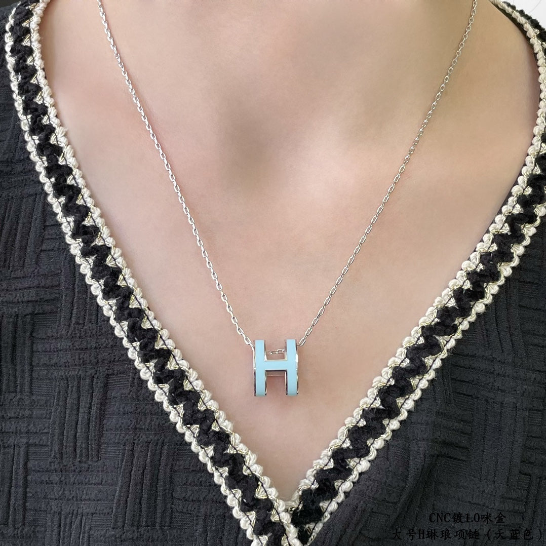 [LORA]POP H SKY BLUE NECKLACE