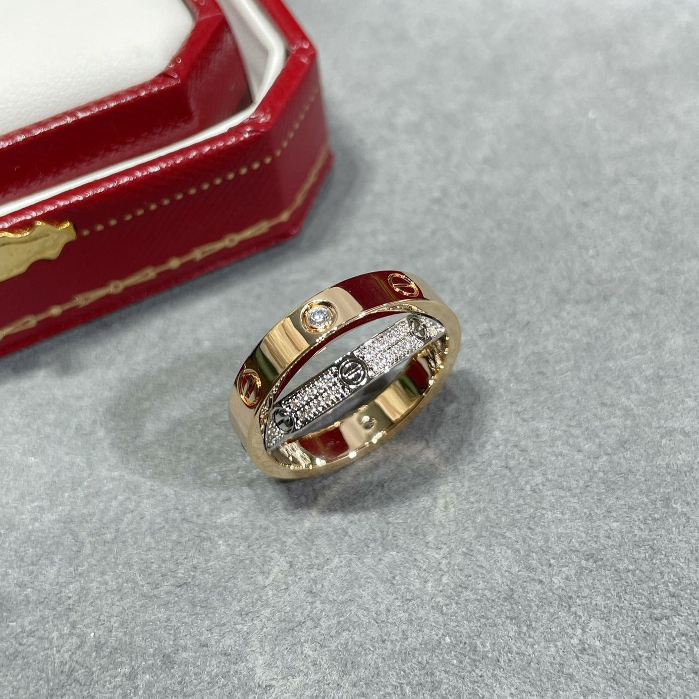 [LORA] LOVE PINK GOLD SILVER DIAMOND DOUBLE RING