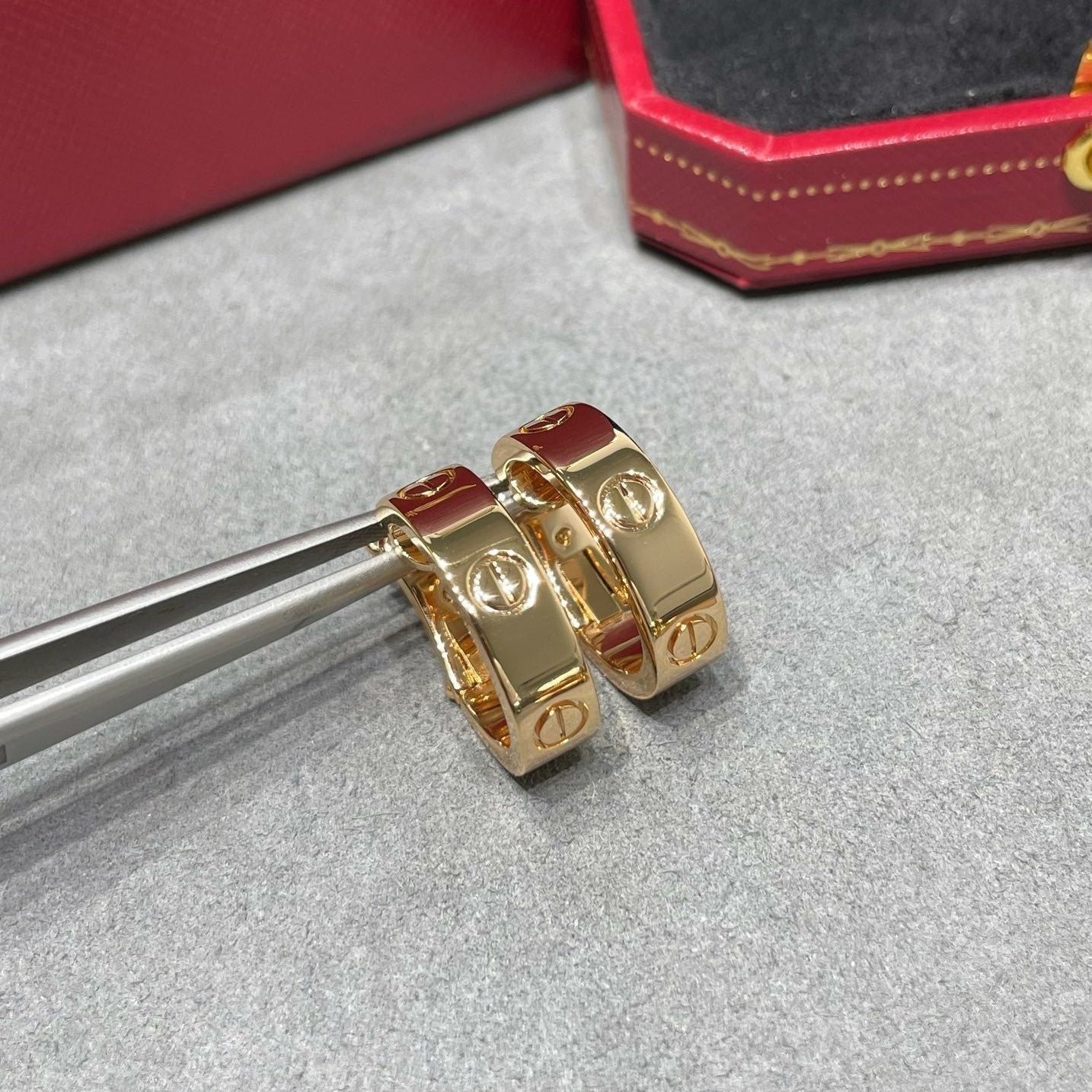 [LORA] LOVE 5.5MM EARRINGS
