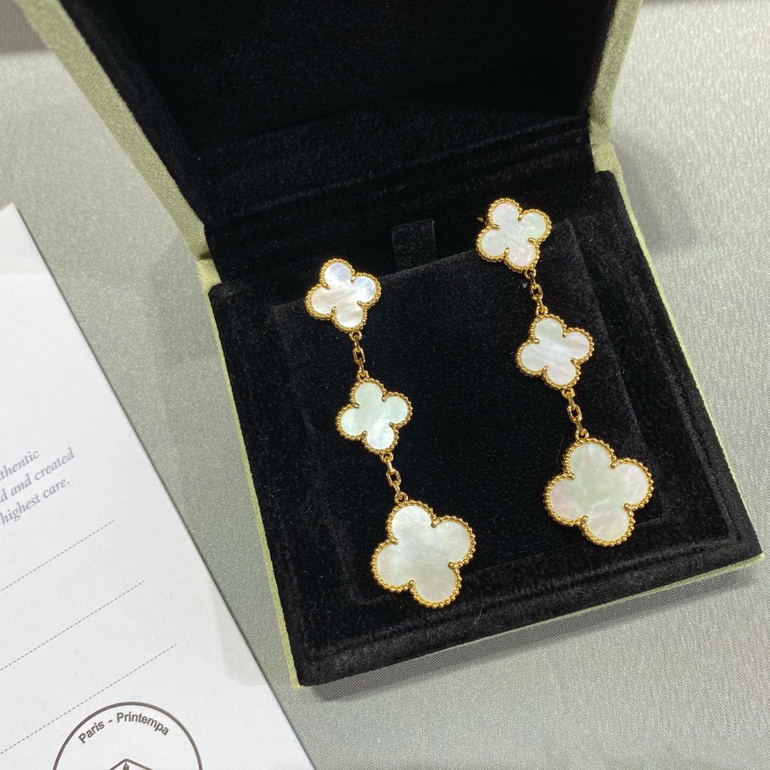 [LORA]CLOVER MOP 3 MOTIFS GOLD EARRINGS