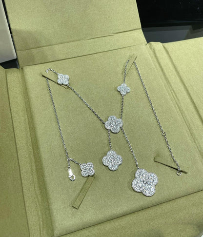 [Lora]CLOVER 6 MOTIF DIAMOND PAVED NECKLACE