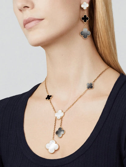 [Lora]CLOVER 3 MOTIF MOP ONYX DARK MOP PINK GOLD EARRINGS