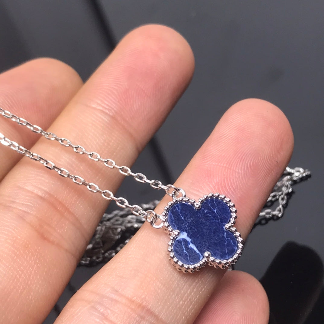 [Lora]CLOVER PIETERSITE SILVER LONG NECKLACE