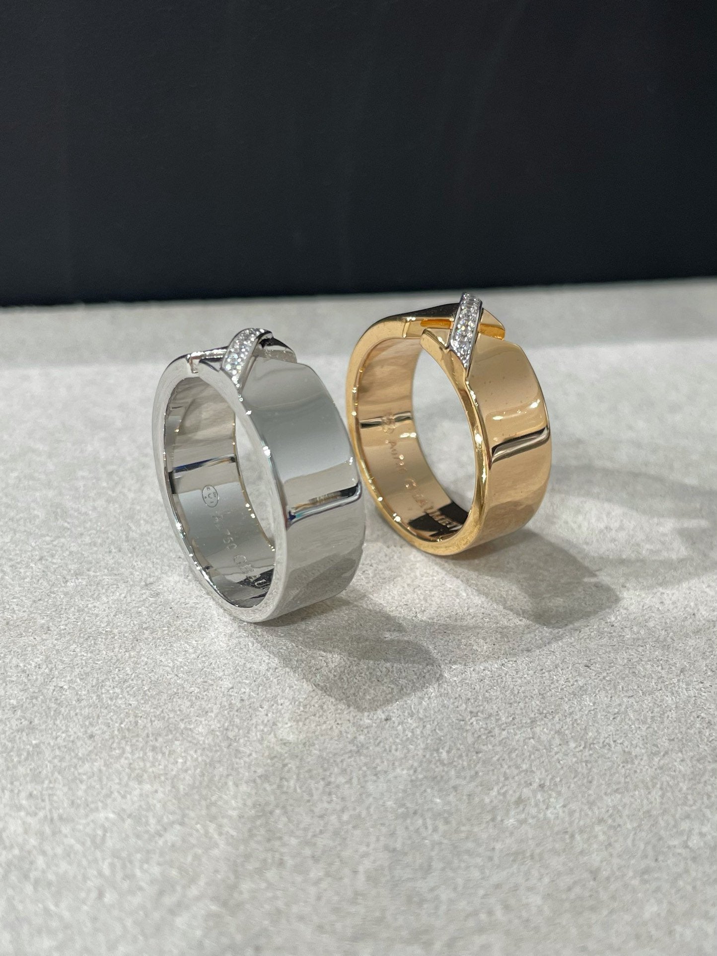 [LORA]LIENS EVIDENCE DIAOMOND RING