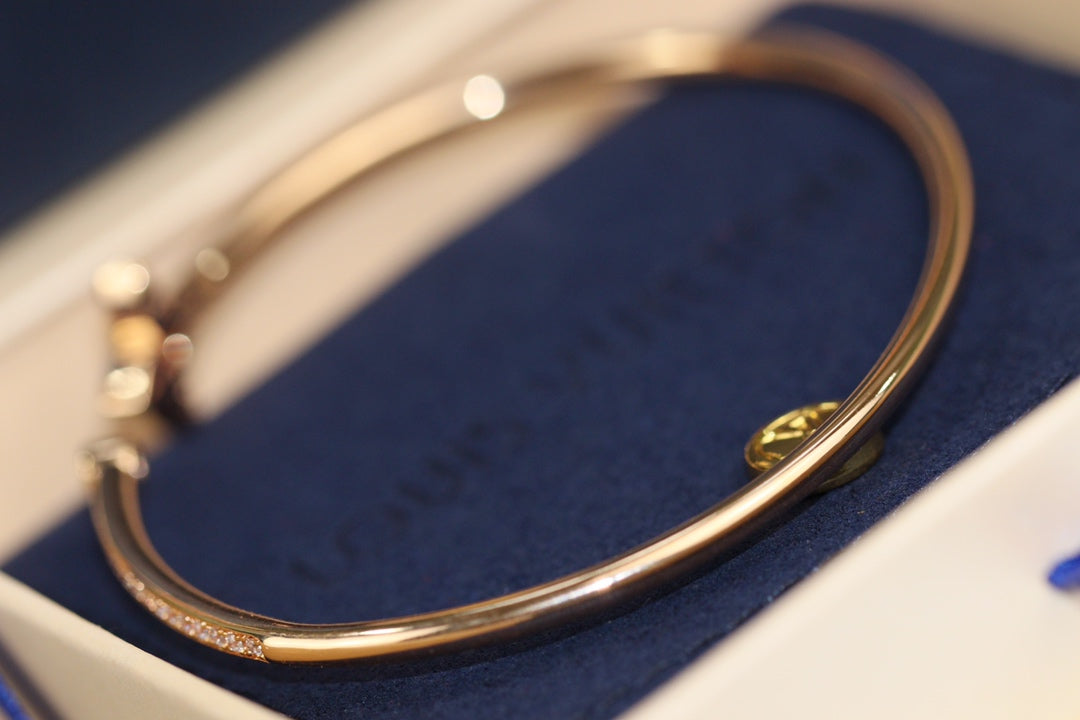 [LORA]IDYLLE PINK GOLD OPEN BRACELET DIAMOND PAVED