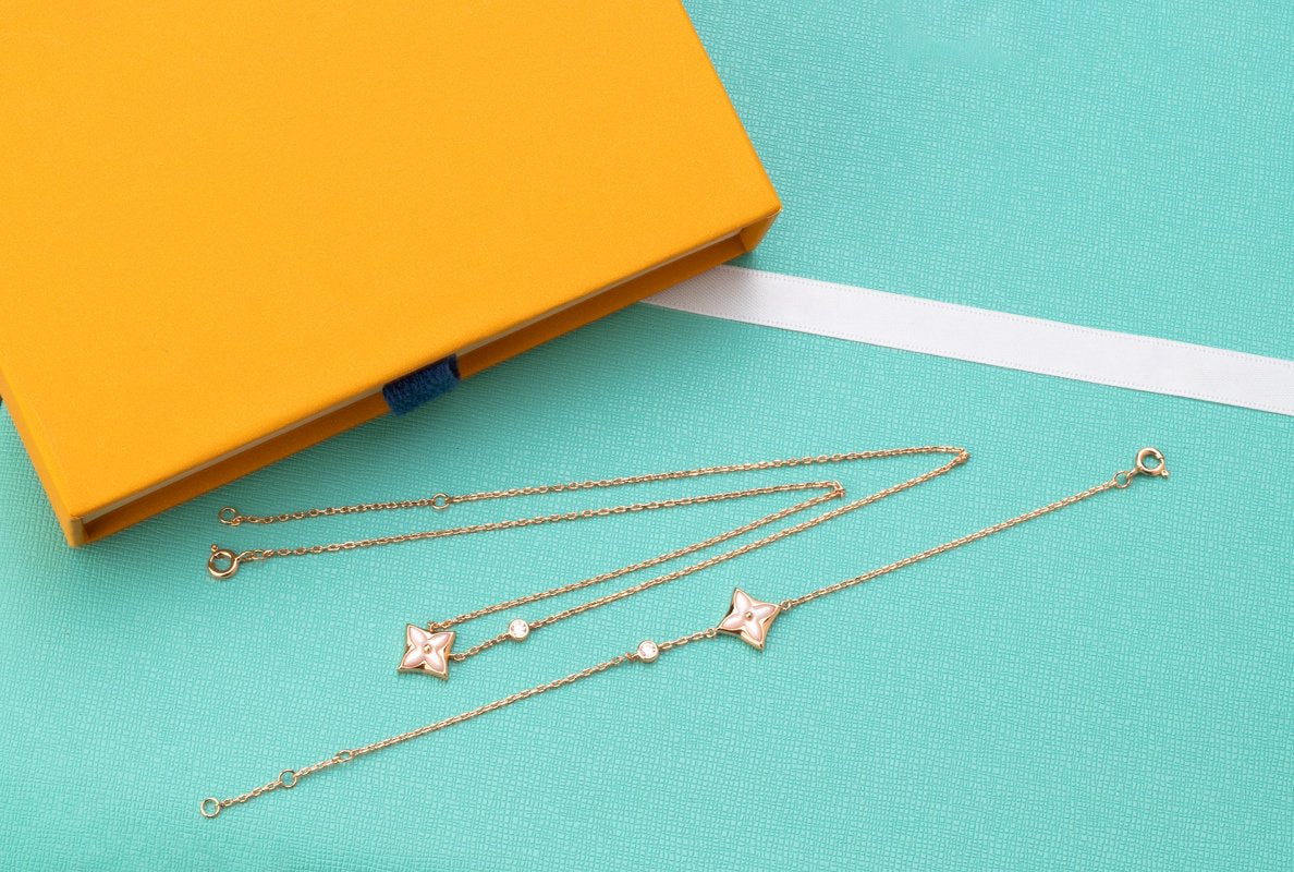 [LORA]STAR PINK MOP 1 DIAMOND PINK GOLD NECKLACE