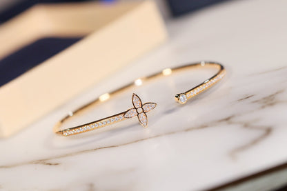 [LORA]IDYLLE GOLD OPEN BRACELET DIAMOND PAVED