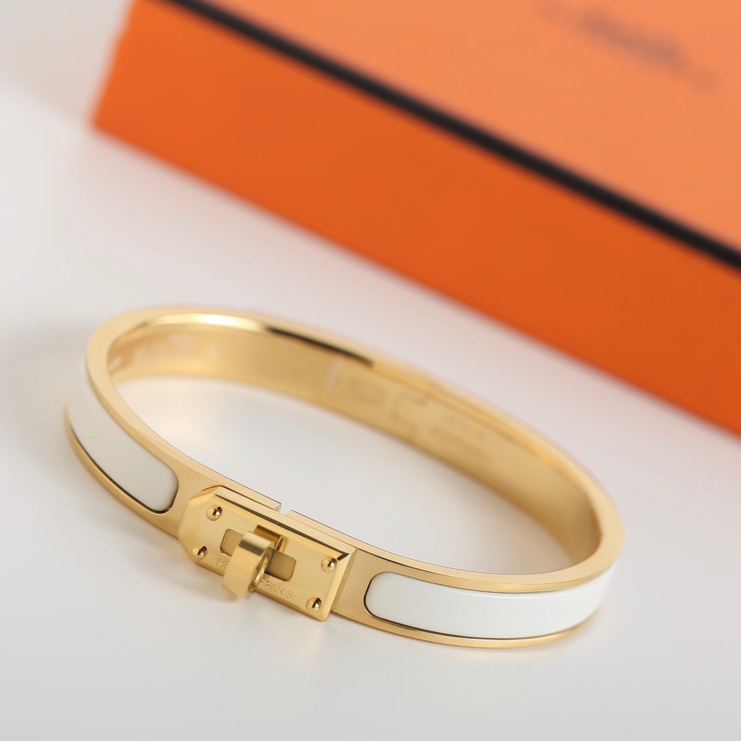 [LORA]HM KELLY WHITE BRACELET