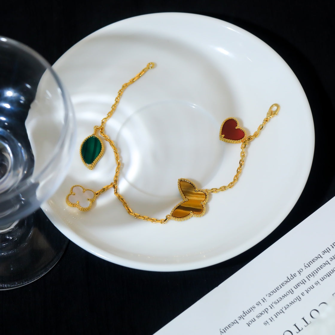 [Lora]LUCKY SPRING 5 MOTIF GOLD BRACELET