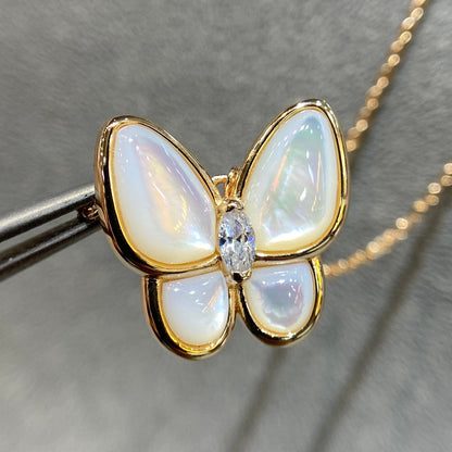 [Lora]BUTTERFLY MOP DIAMOND NECKLACE