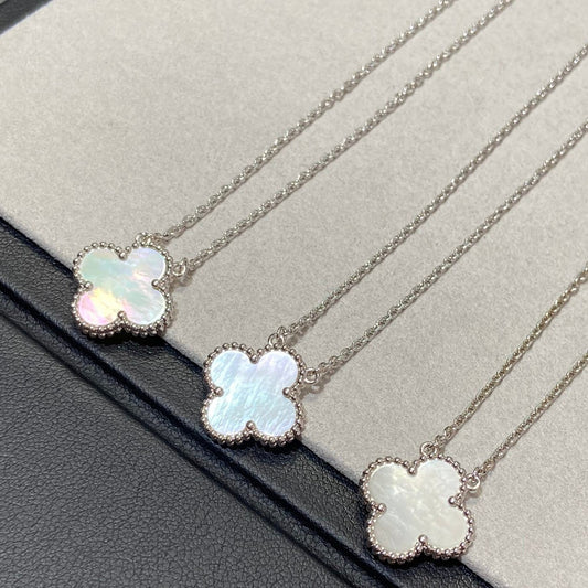 [LORA]CLOVER MEDIUM SILVER WHITE MOP NECKLACE