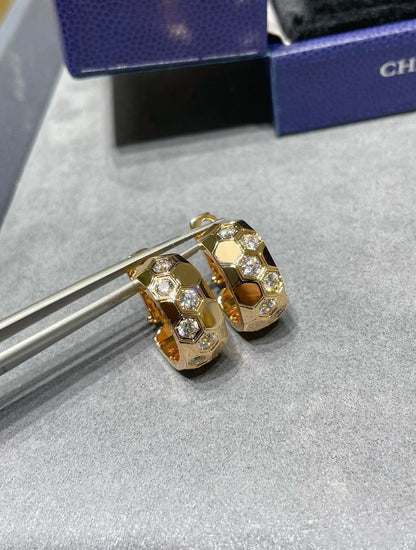 [LORA]BEE LOVE DIAMOND HOOP EARRINGS