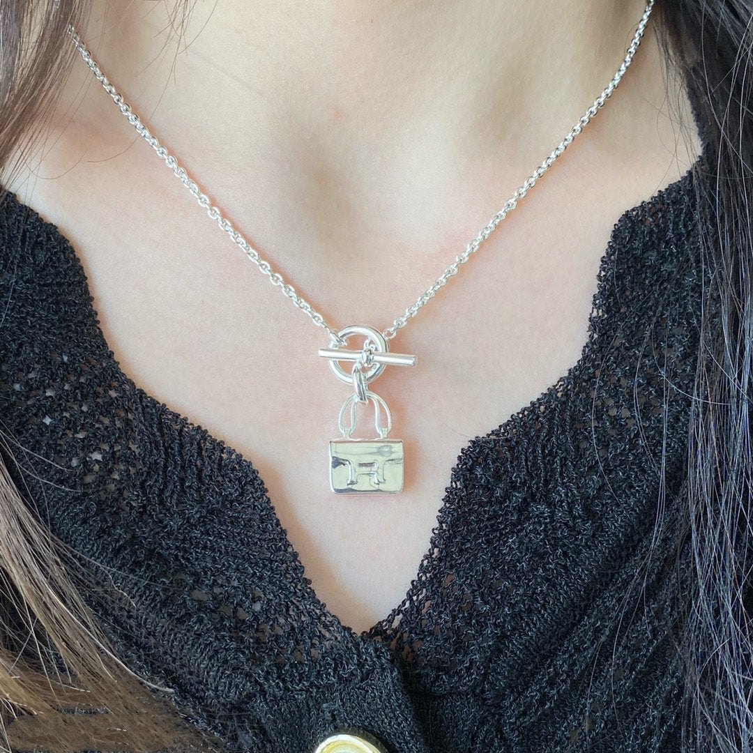 [LORA]CONSTANCE PEDANT SILVER NECKLACE