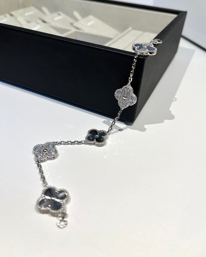 [LORA]CLOVER 5 MOTIF SILVER DIAMOND BRACELET