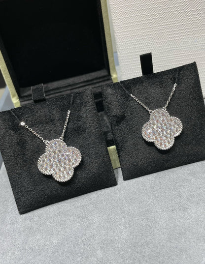 [LORA]CLOVER 25MM LARGE PENDANT DIAMOND PAVED SILVER NECKLACE