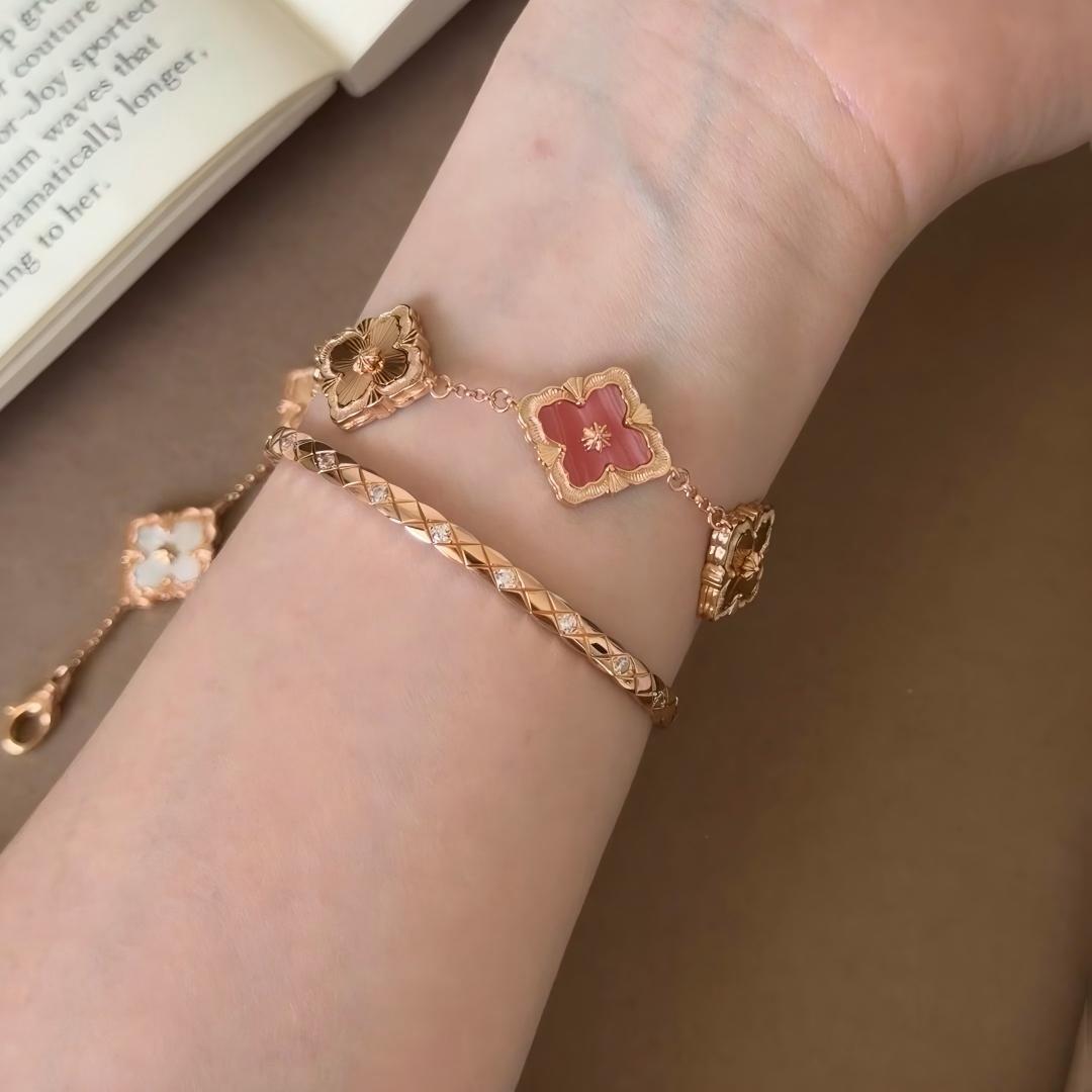 [Lora JEWELRY] OPERA 5 MOTIFS TULLE ENAMEL BRACELET
