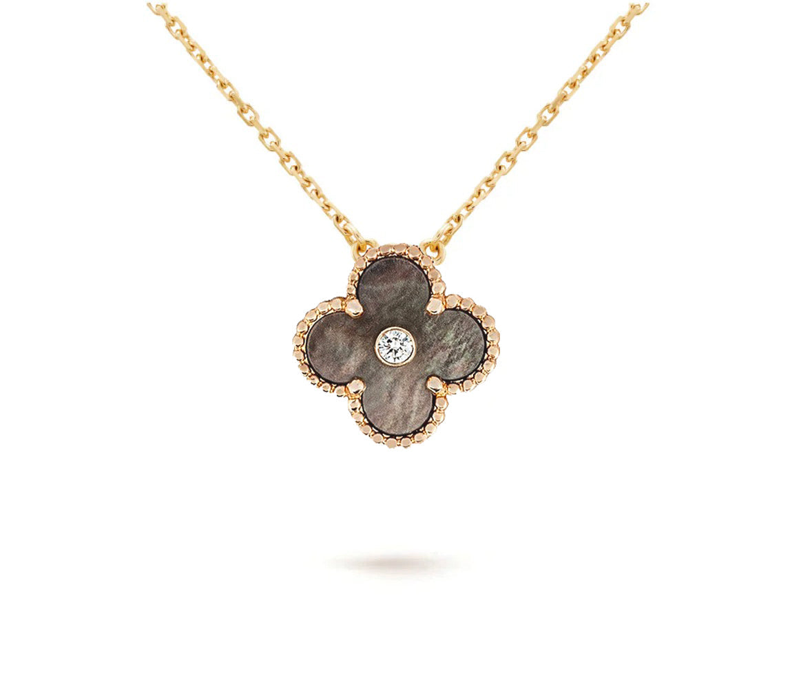[Lora]CLOVER 15MM CHRISTMAS LIMITED EDITION SINGLE FLOWER NECKLACE
