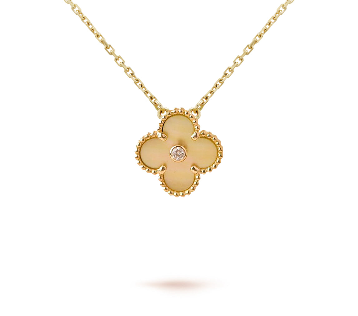 [Lora]CLOVER 15MM CHRISTMAS LIMITED EDITION SINGLE FLOWER NECKLACE