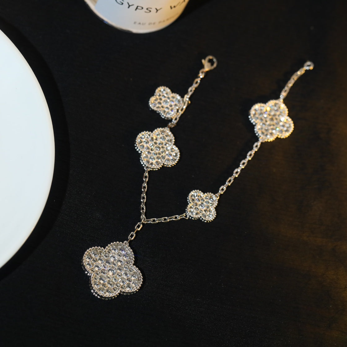 [Lora]CLOVER BRACELET 5 MOTIF SILVER DIAMOND PAVED
