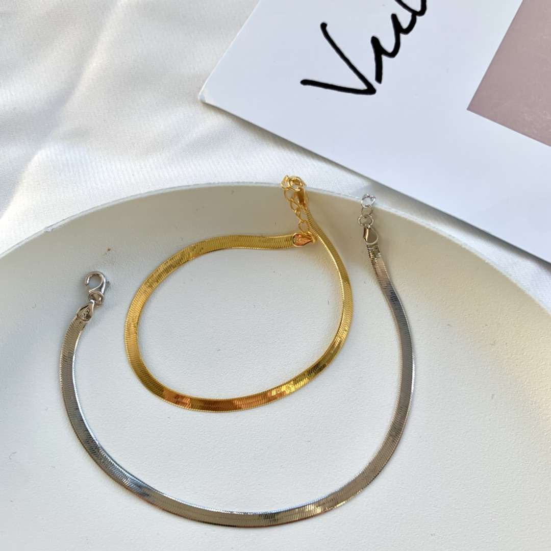 [LORA]Flat Snake Bone Chain Blade Necklace
