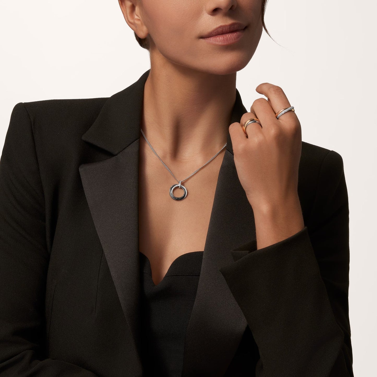 [LORA] TRINITY CERAMIC NECKLACE