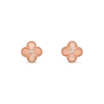 [Lora]CLOVER  15MM DIAMOND EARRINGS COLLECTION