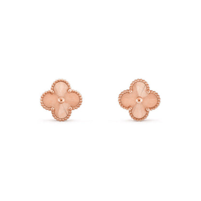 [Lora]CLOVER 15MM EARRINGS COLLECTION