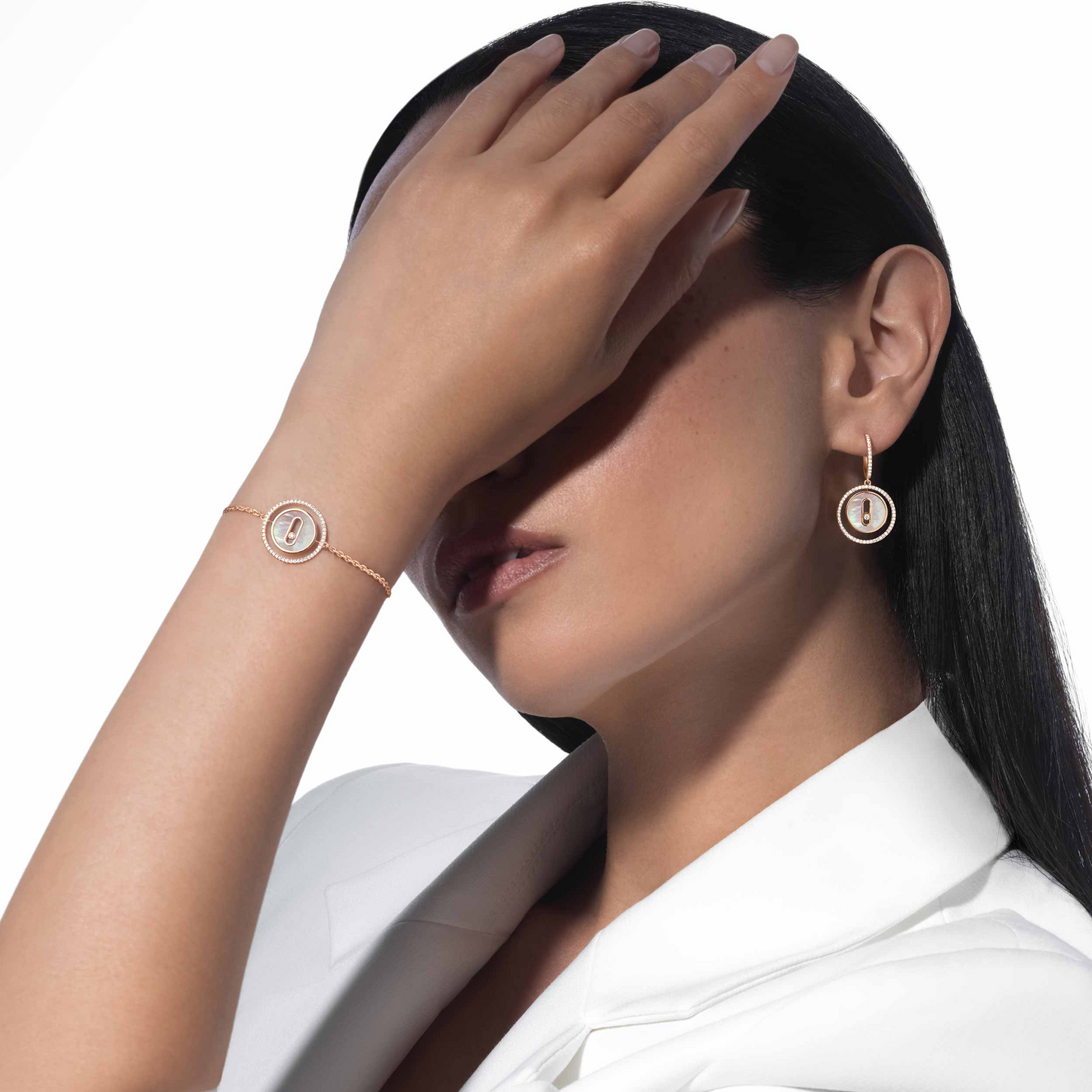 [LORA] LUCKY MOVE WHITE MOTHER OF PEARL PINK GOLD DIAMOND BRACELET