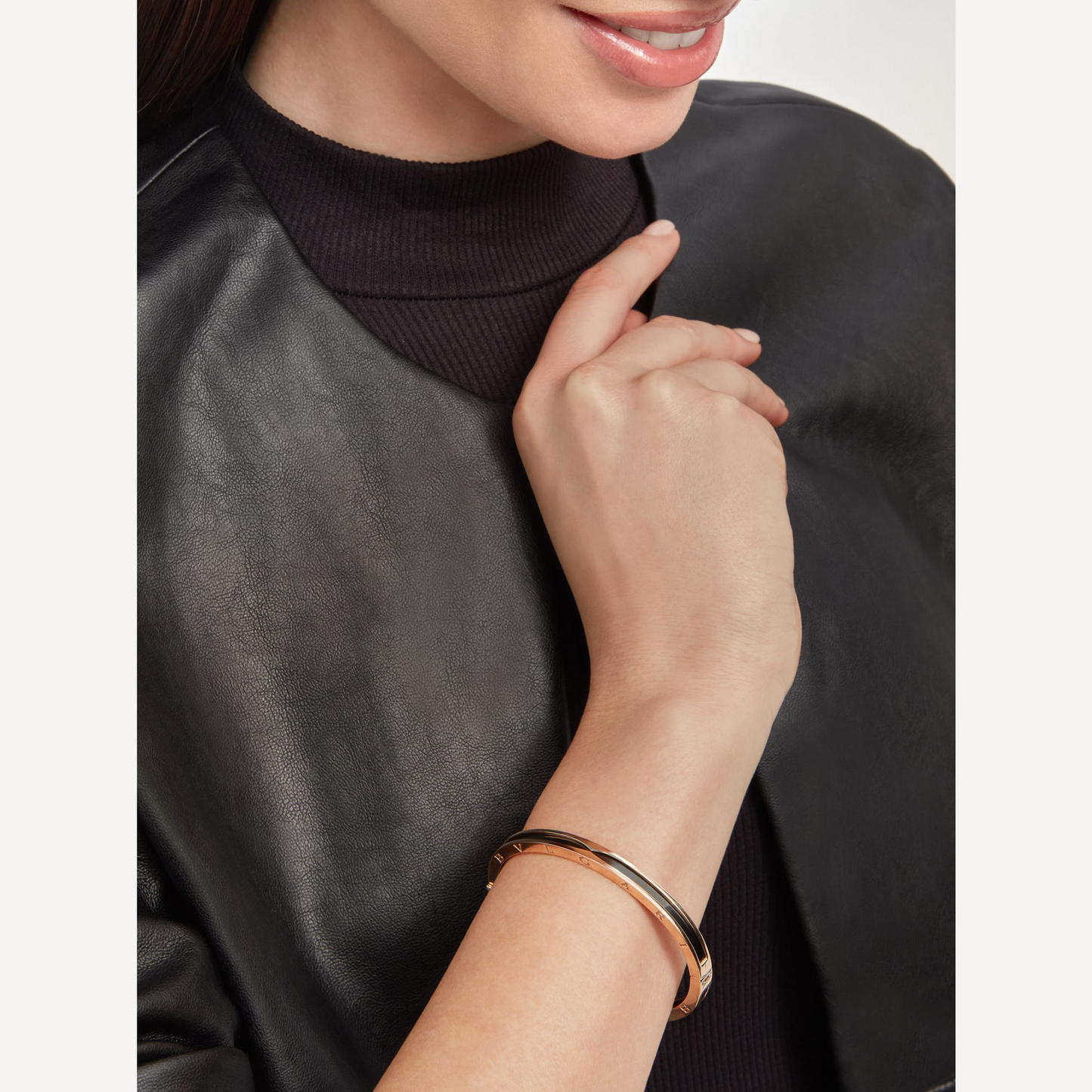 [LORA]ZERO 1 PINK GOLD WITH BLACK CERAMIC BRACELET