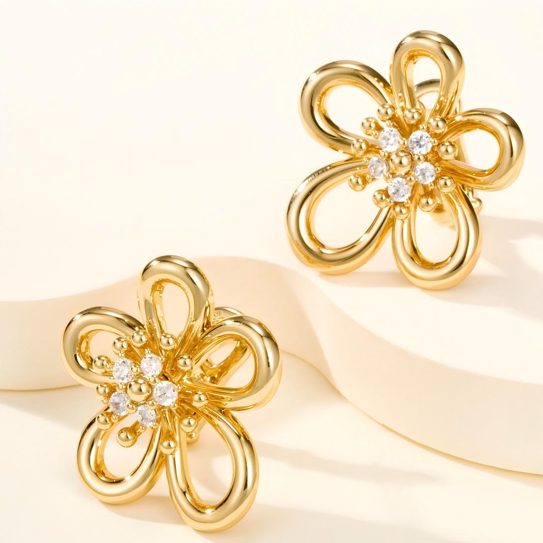 [LORA] FLOWERLACE EARRING 5 DIAMONDS