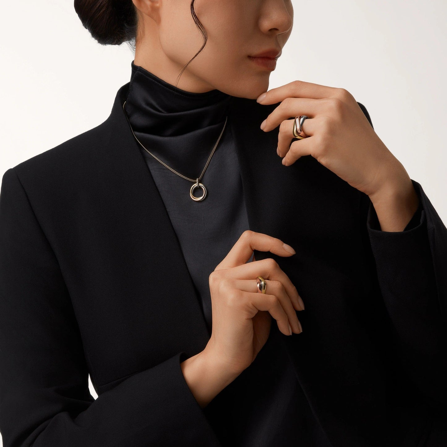 [LORA] TRINITY MEDIUM  DIAMONDS NECKLACE