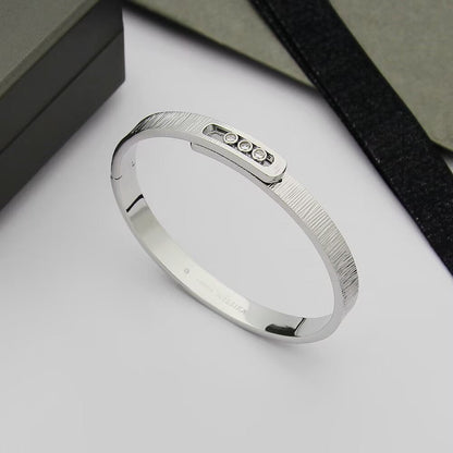 [LORA] Move Noa Ciselé bangle