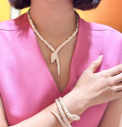 [LORA]HAUTE COUTURE GOLD SERPENTI NECKLACE