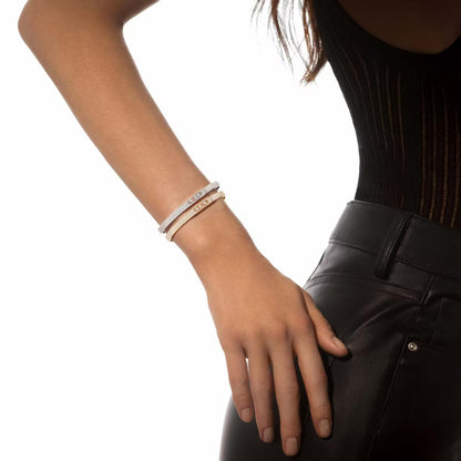 [LORA] Move Noa Full Pavé Diamond Bangle Bracelet
