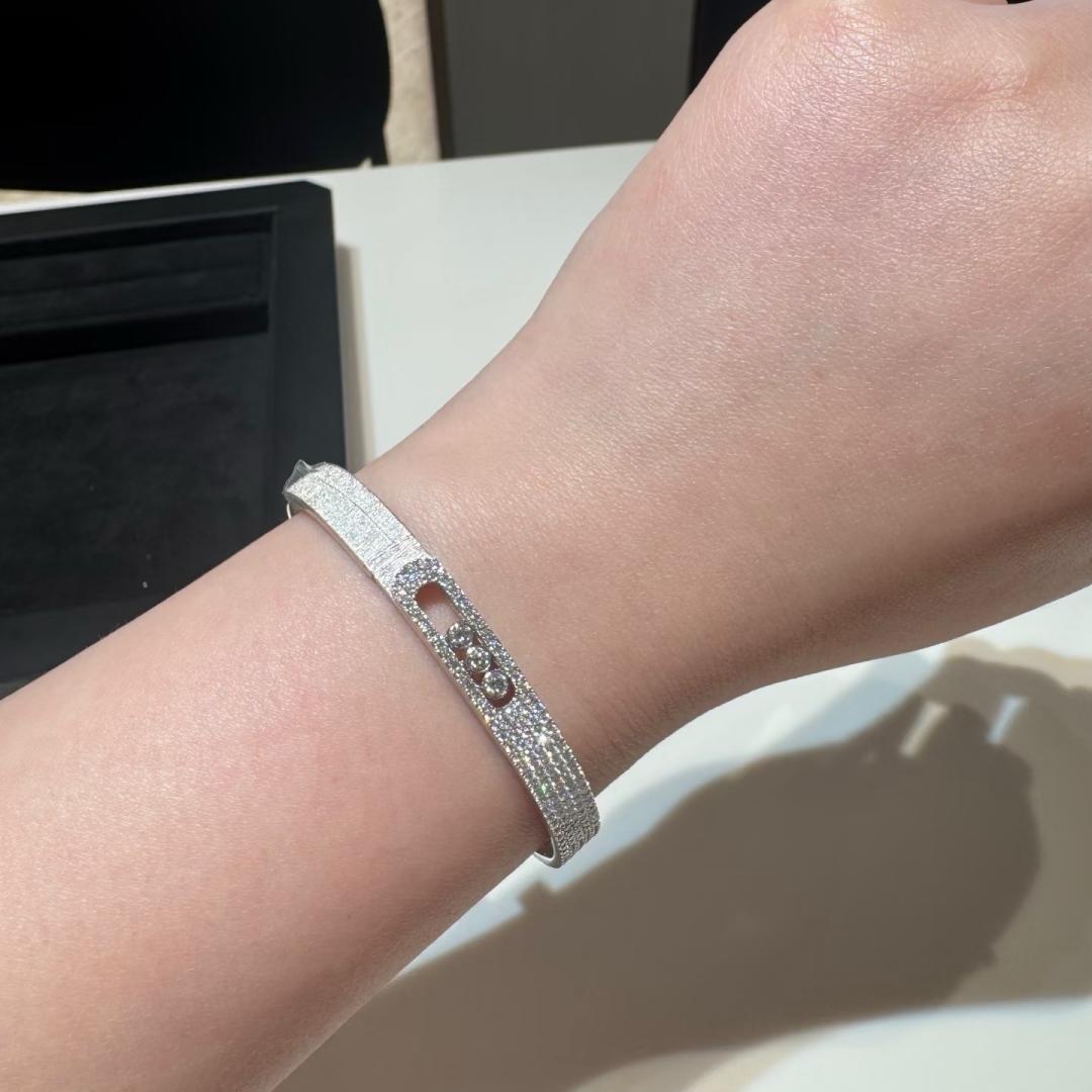 [LORA] Move Noa Ciselé half pavé bangle