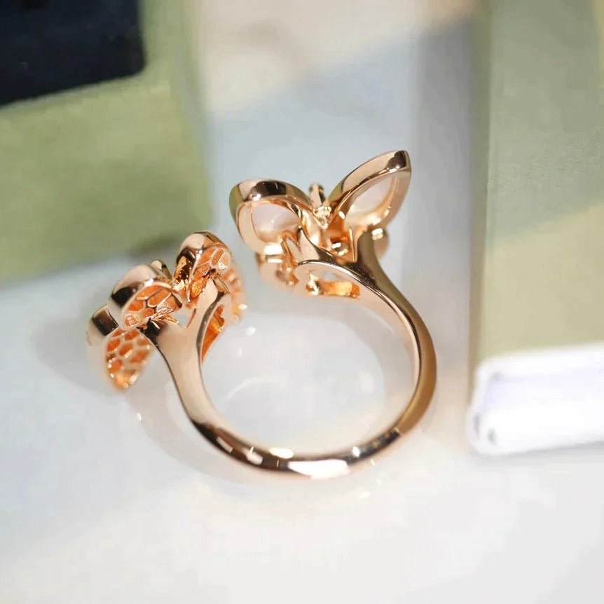 [Lora]TWIN BUTTERFLY DIAMOND MOP RING