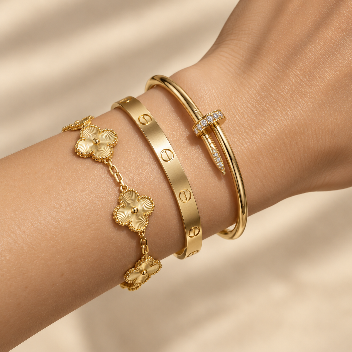 [Lora] Clover & Love & Juste 3-Piece Gold Bracelet Stack Set