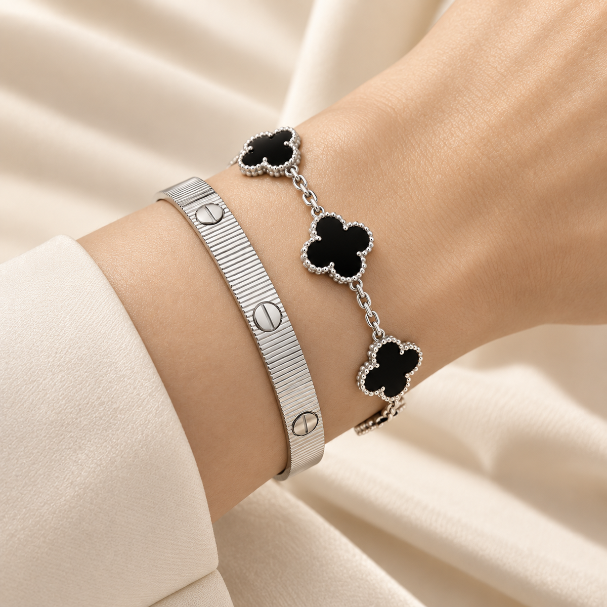 [Lora]Clover & Love Sliver 2-Piece Bracelet Stack Set
