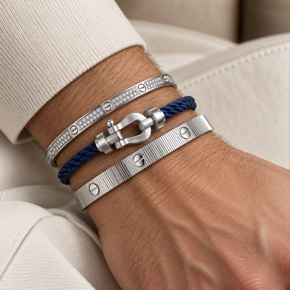 [Lora]Love & Force Large Horseshoe Trio Bracelet Stack Set
