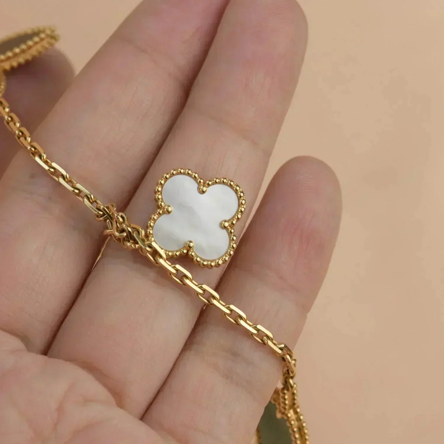 [Lora]LUCKY SPRING 5 MOTIF GOLD BRACELET