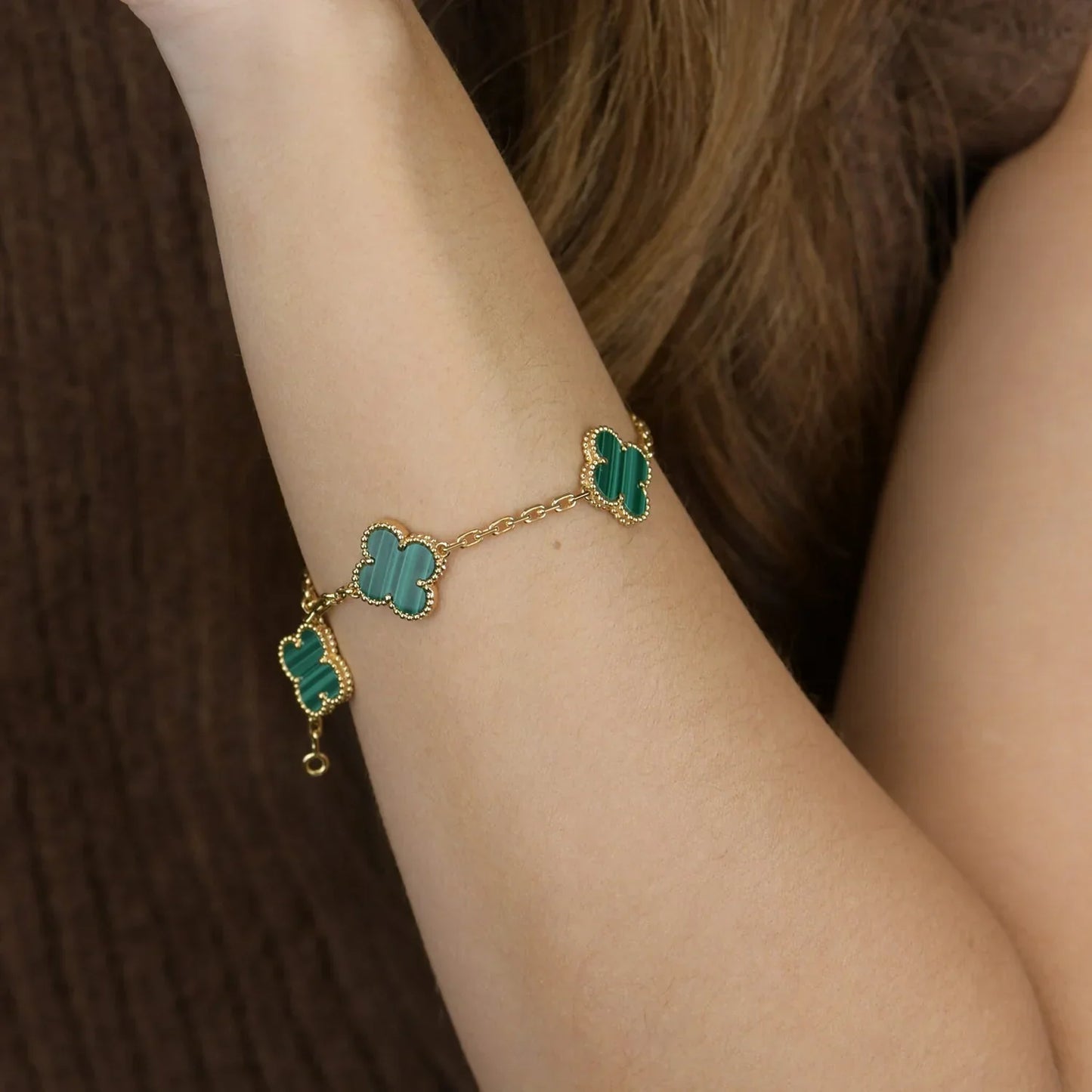 [Lora] CLOVER 5 MOTIF MALACHITE BRACELET COLLECTION