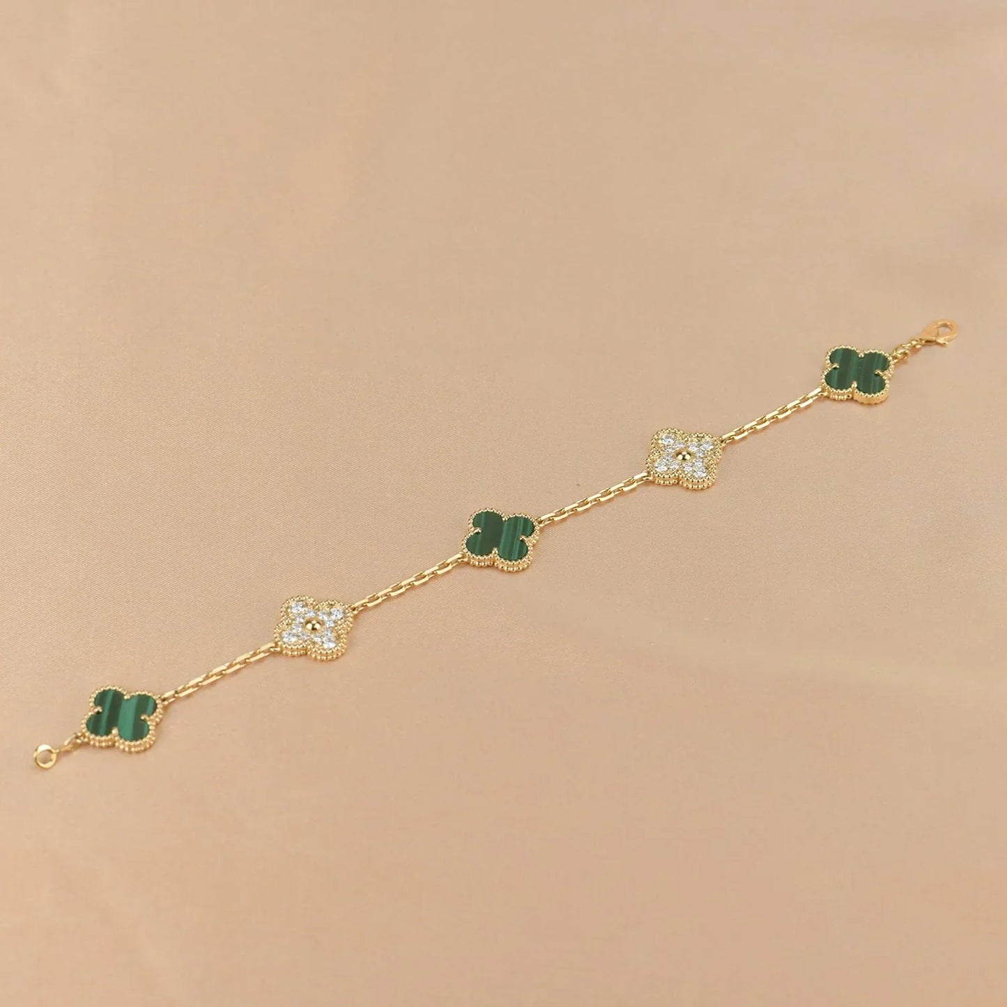 [Lora] CLOVER 5 MOTIF MALACHITE BRACELET COLLECTION