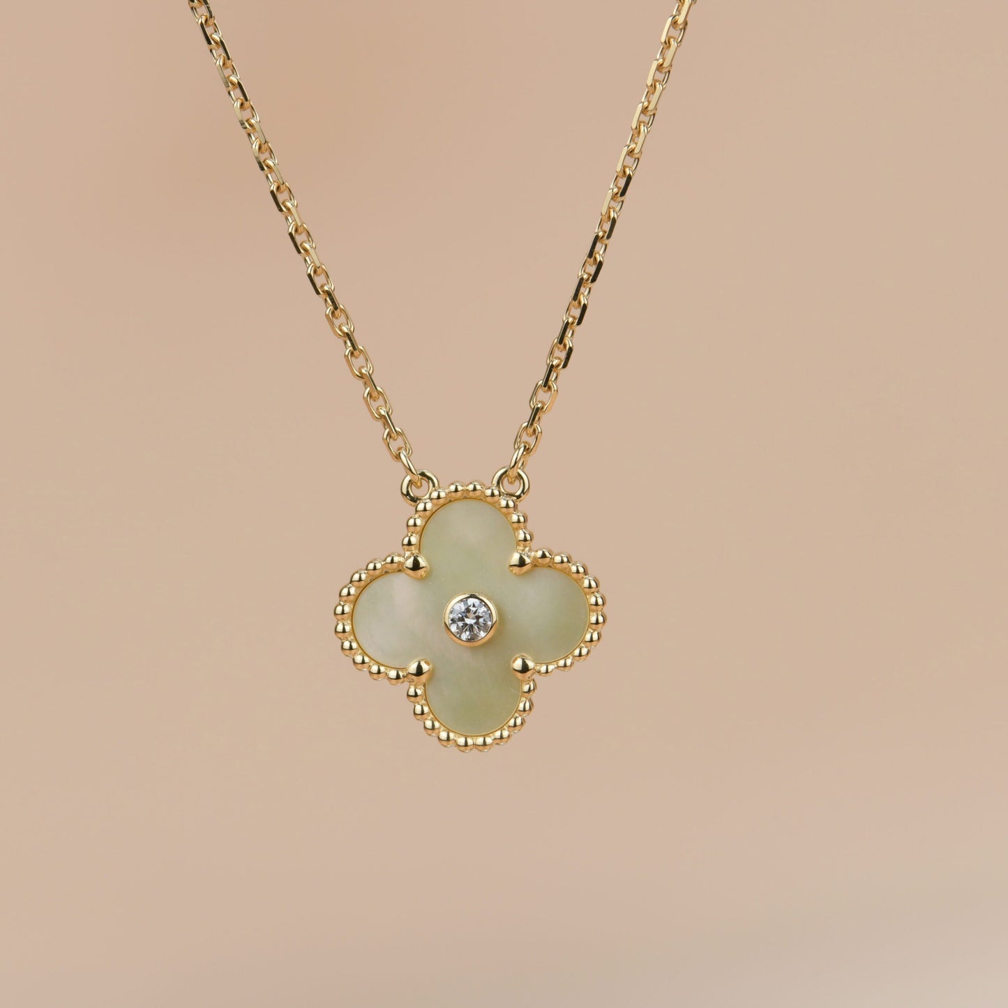 [LORA]CLOVER 15MM DIAMOND GOLD MOTHER OF PEARL NECKLACE