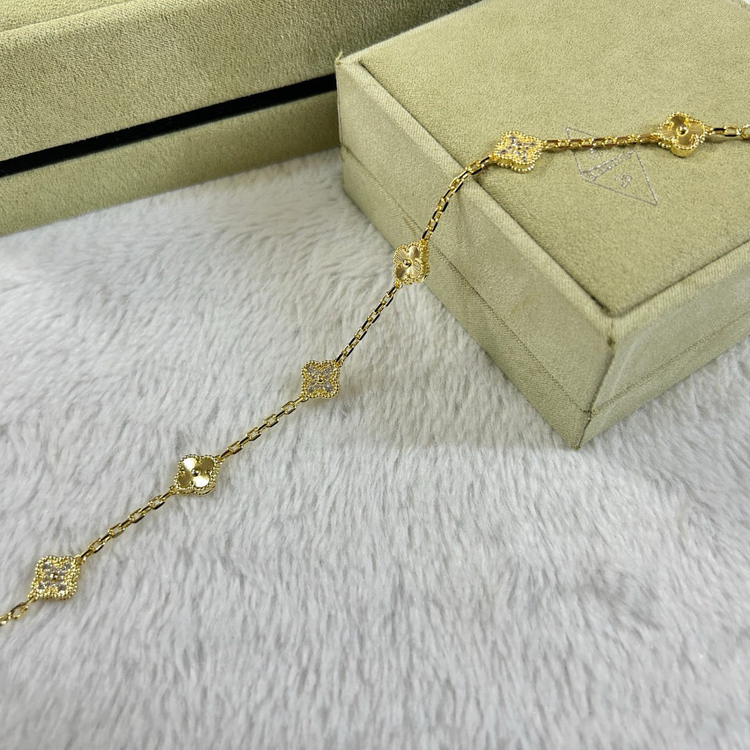 [LORA]CLOVER 6 MOTIF DIAMOND LASER BRACELET