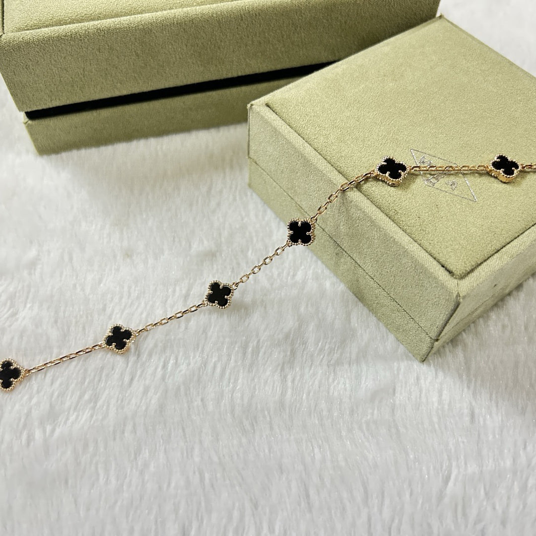 [LORA]CLOVER 6 MOTIF  ONYXS BRACELET