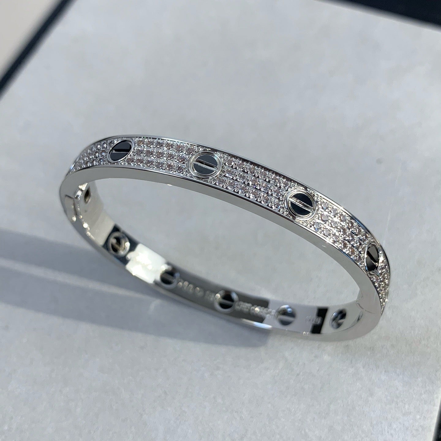 [LORA] LOVE BRACELET 6.1MM DIAMOND-PAVED CERAMIC
