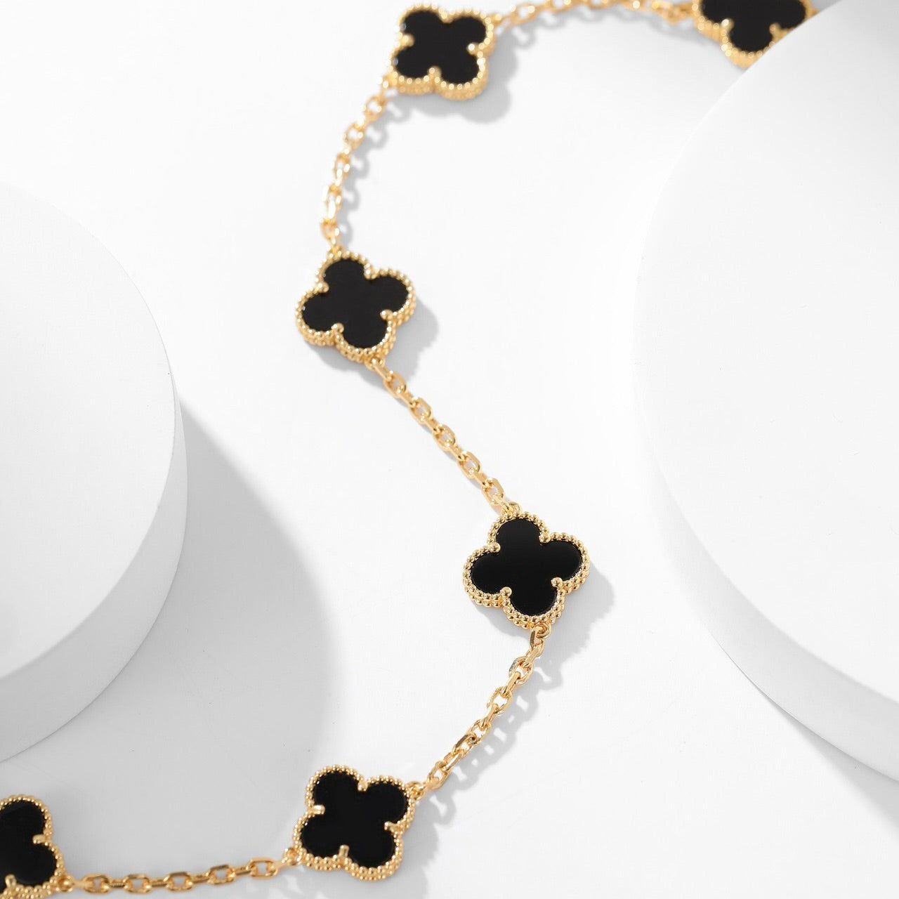 [LORA]CLOVER 10 MOTIFS ONYX NECKLACE